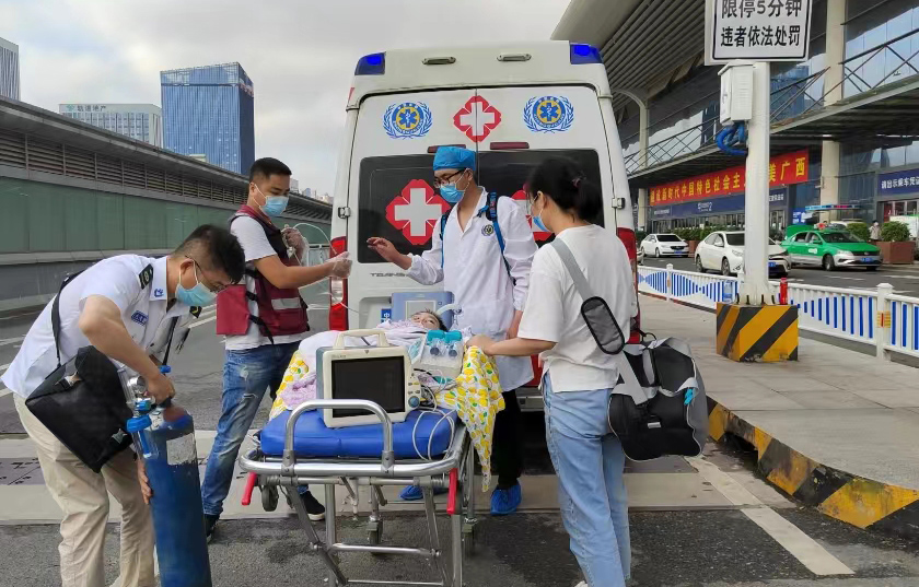 德令哈市救护车出租公司